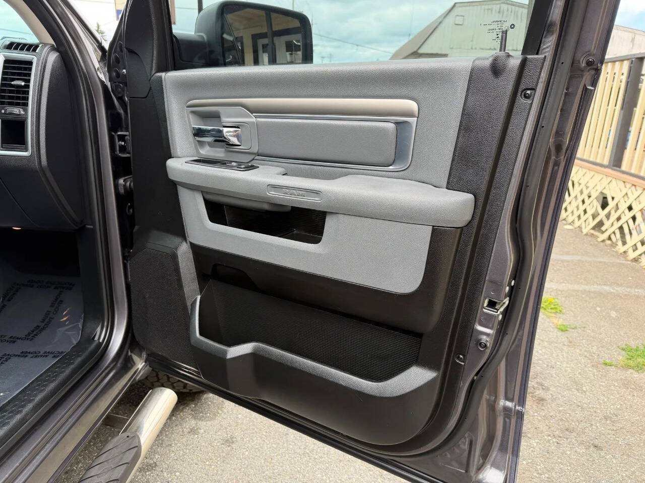 Used 2018 RAM 1500 Big Horn RWD image 18