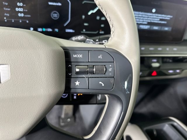Used 2024 Kia EV9 Wind image 16