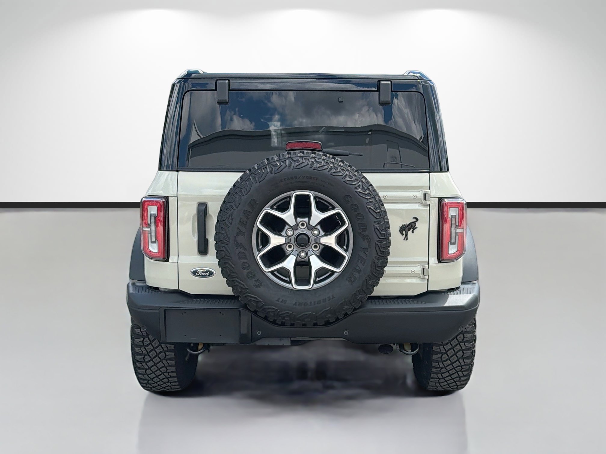 Used 2025 Ford Bronco Badlands AWD/4WD image 4