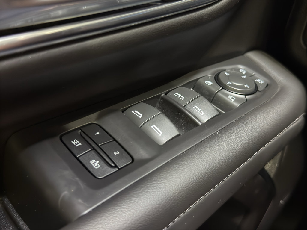 Used 2023 Chevrolet Tahoe Z71 w/ Off-Road Capability Package image 35