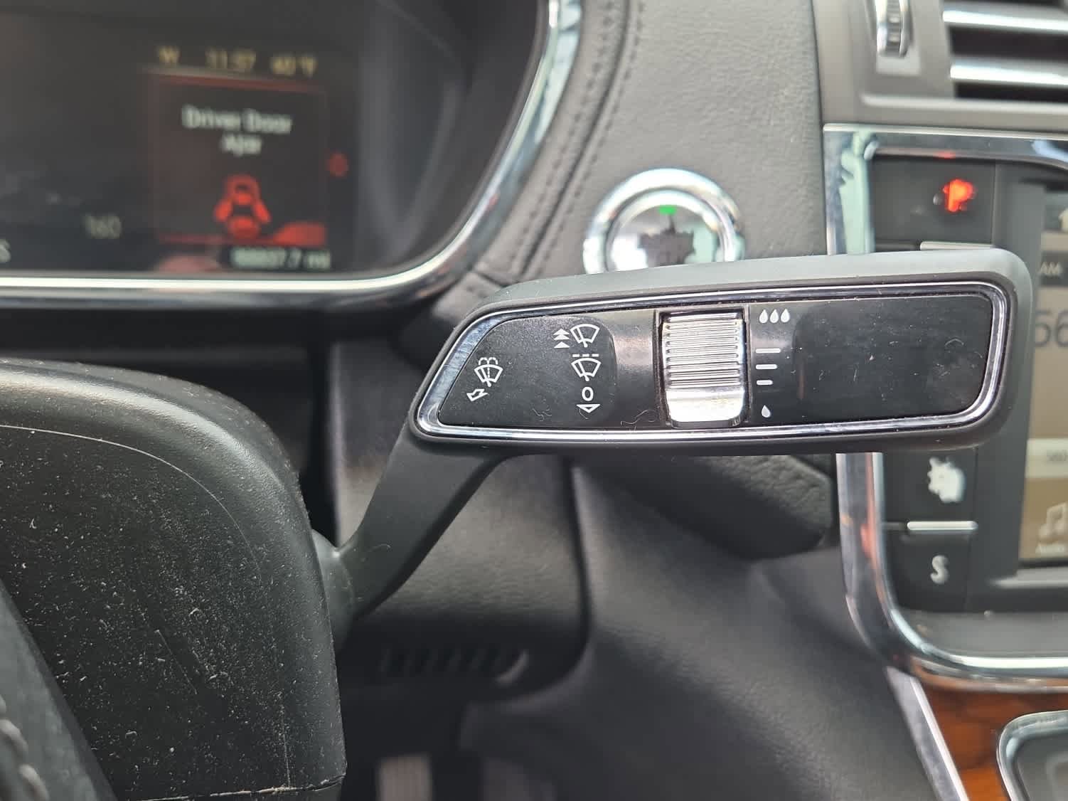 Used 2017 Lincoln Continental Select FWD image 26