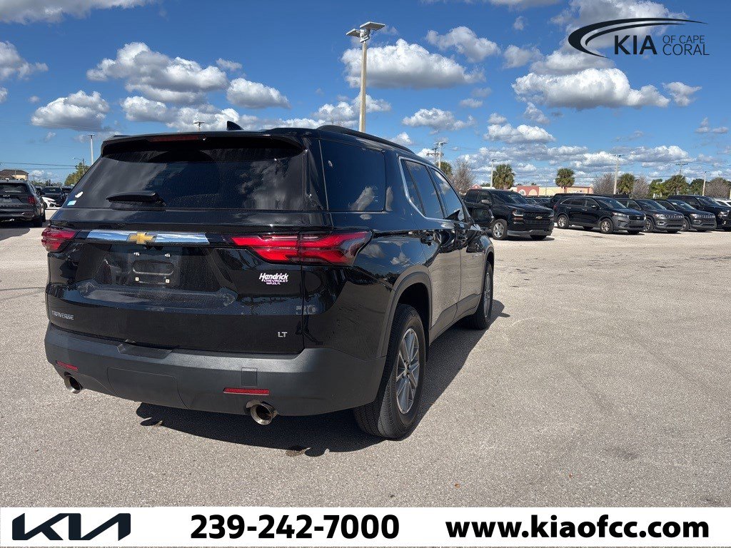 Used 2023 Chevrolet Traverse LT image 6