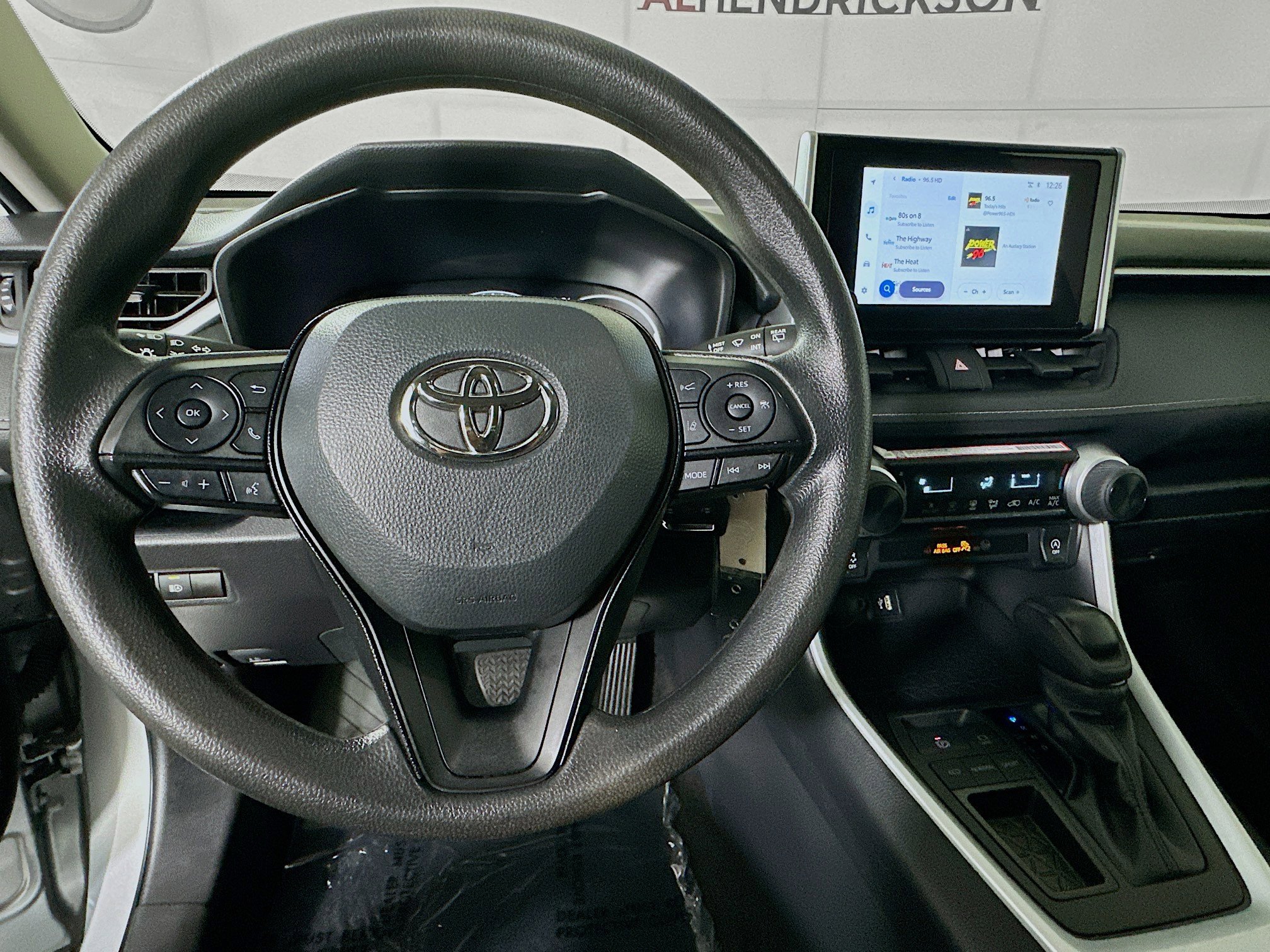 Used 2024 Toyota RAV4 LE image 15