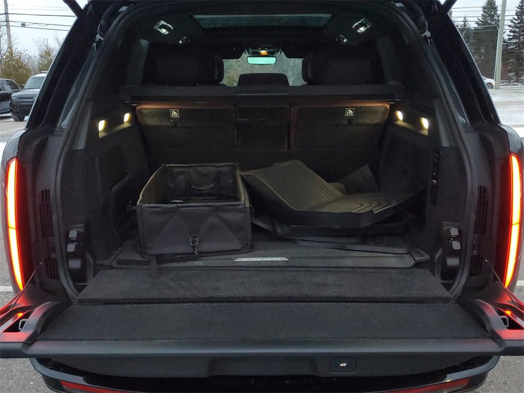 Used 2025 Land Rover Range Rover Autobiography image 32