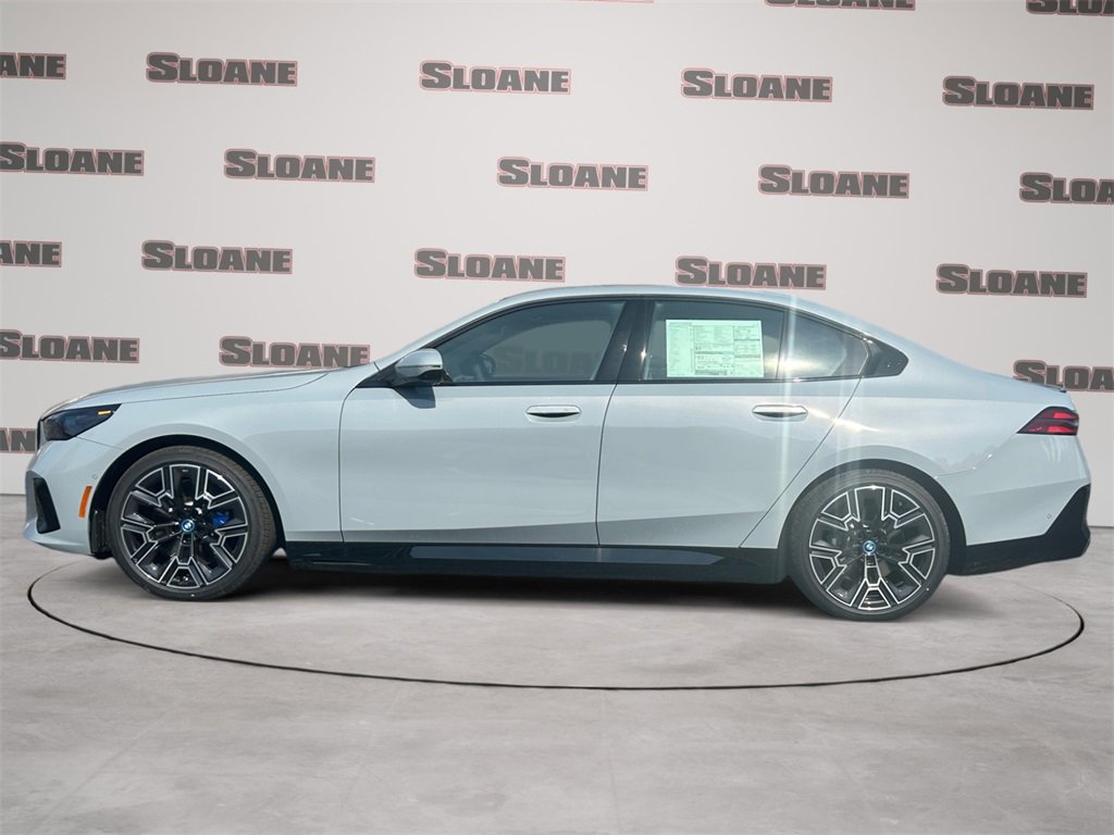 New 2025 BMW i5 xDrive40 w/ M Sport Package image 2