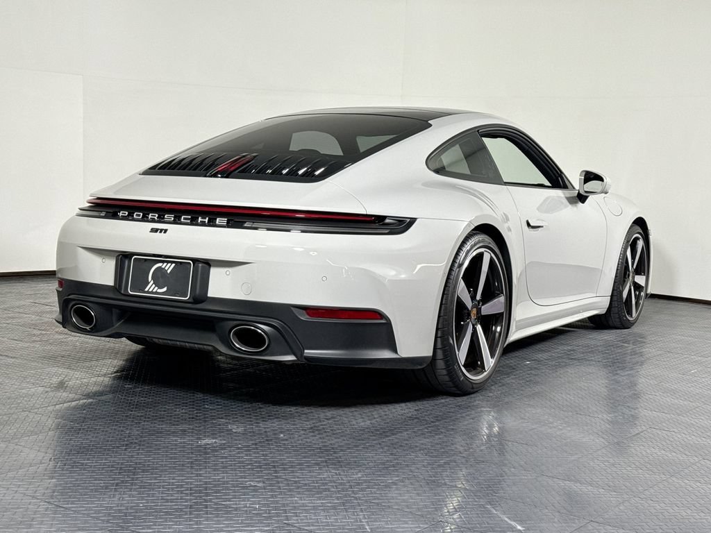 Certified 2025 Porsche 911 Carrera RWD image 7