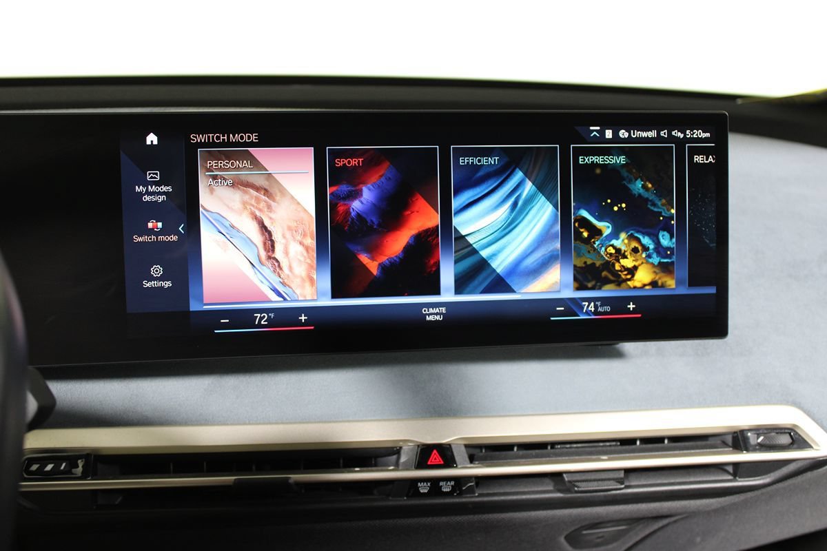 Used 2023 BMW iX xDrive50 w/ Sport Package AWD/4WD image 24