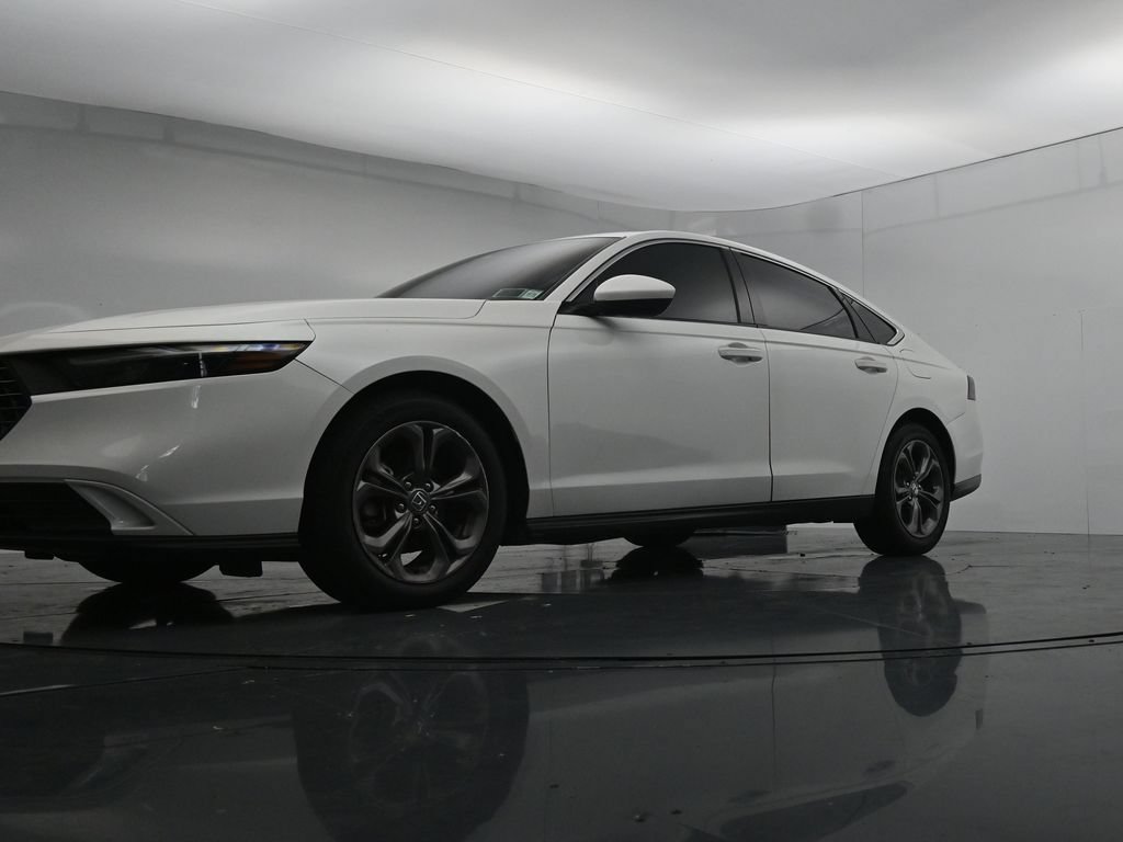 Used 2023 Honda Accord EX image 20