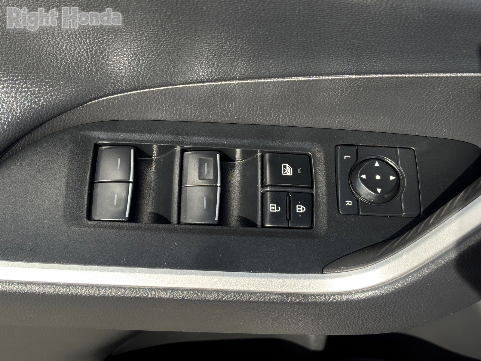 Used 2024 Toyota RAV4 Adventure image 20