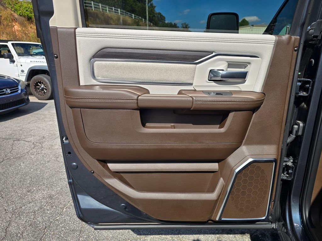 New 2026 RAM 3500 Laramie w/ Max Tow Package image 37