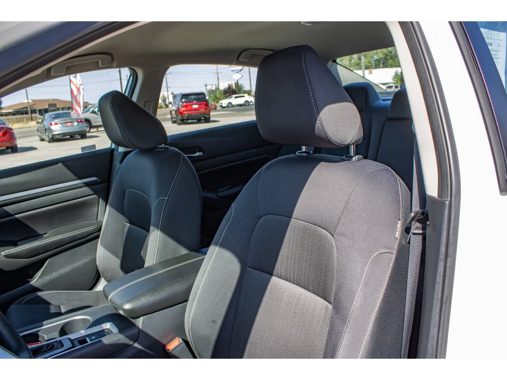 Used 2022 Nissan Altima 2.5 SV AWD/4WD image 30