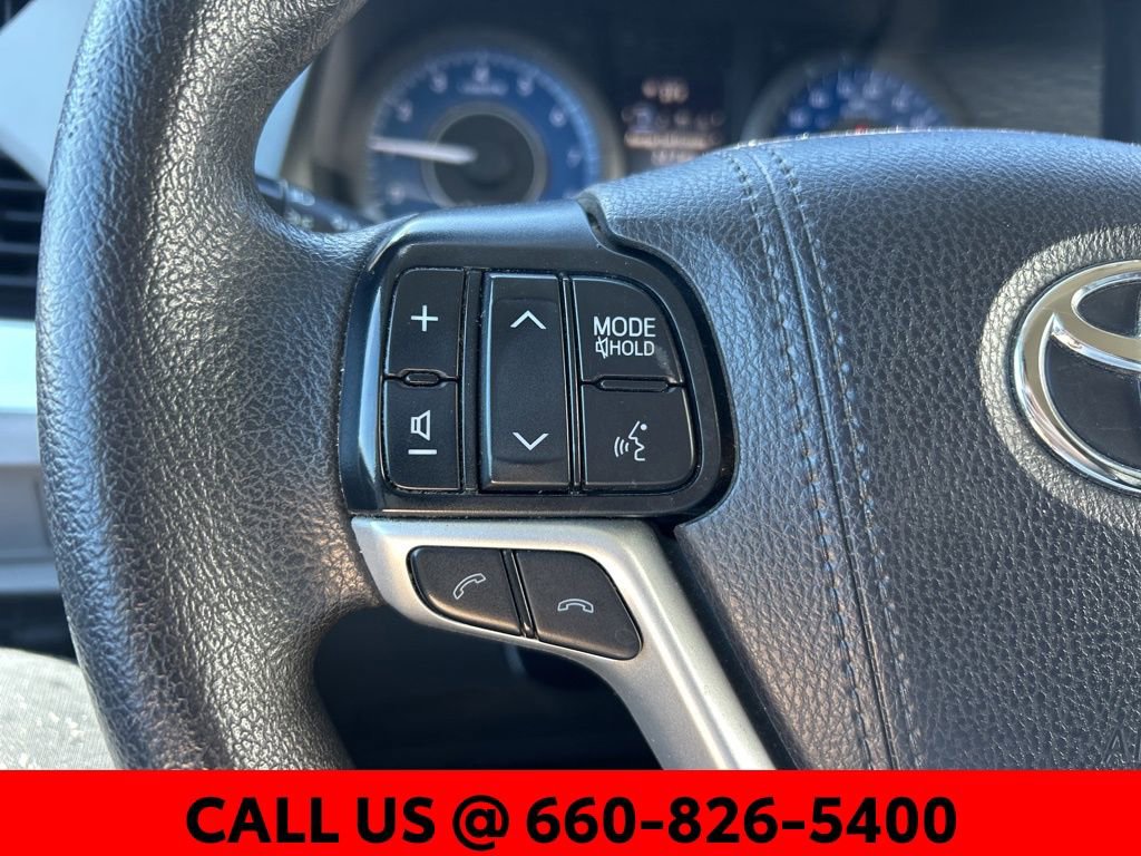 Used 2020 Toyota Sienna LE AWD/4WD image 12