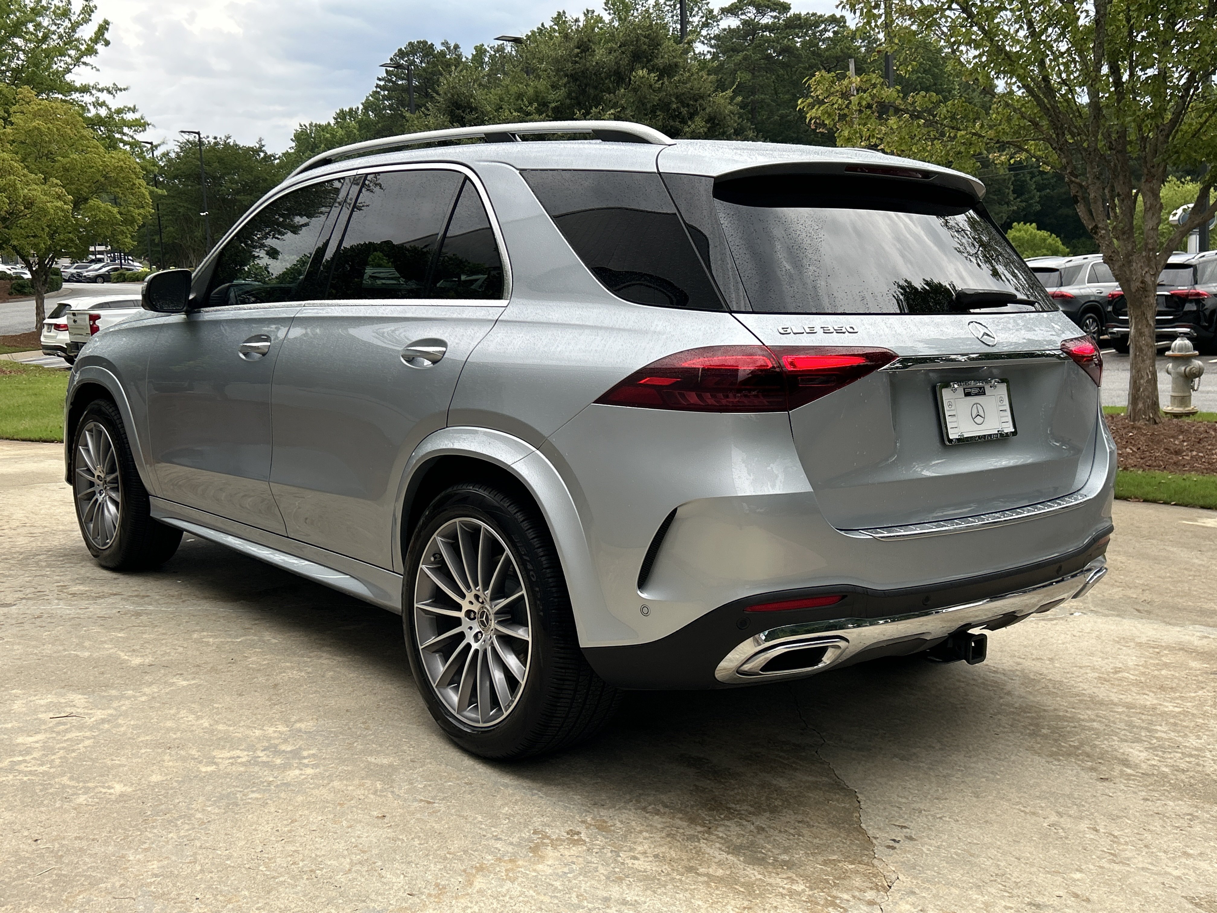 Certified 2025 Mercedes-Benz GLE 350 4MATIC w/ AMG Line Exterior image 12