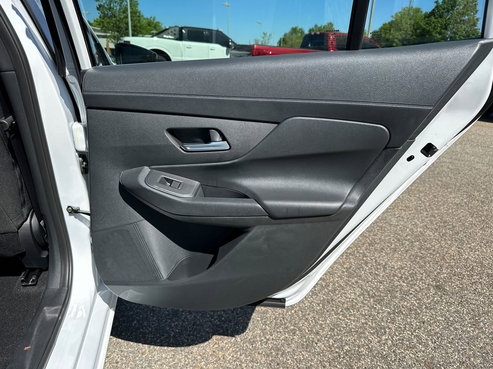 New 2026 Nissan Sentra SV w/ SV Convenience Package FWD image 12