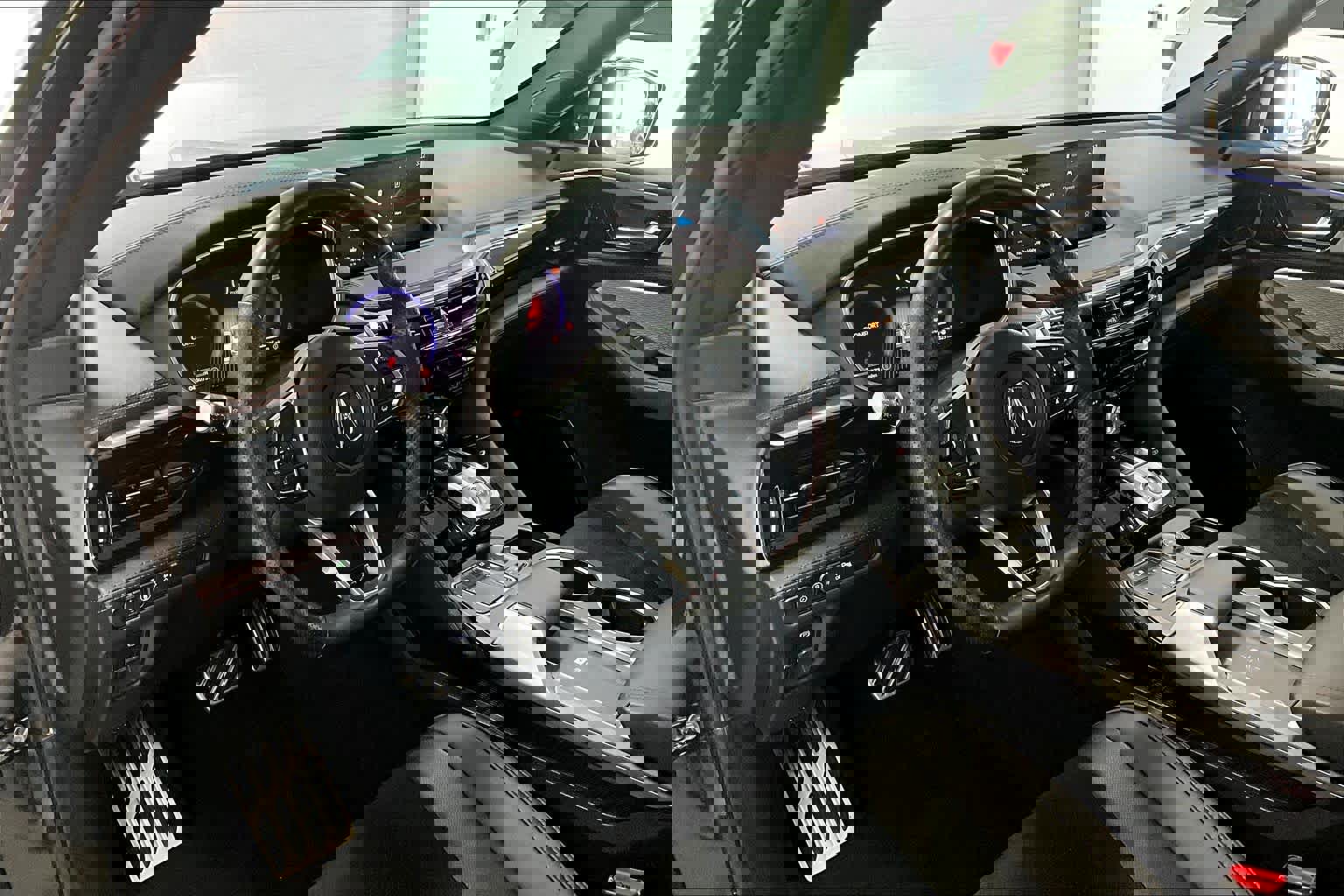 Used 2023 Acura MDX A-Spec image 2