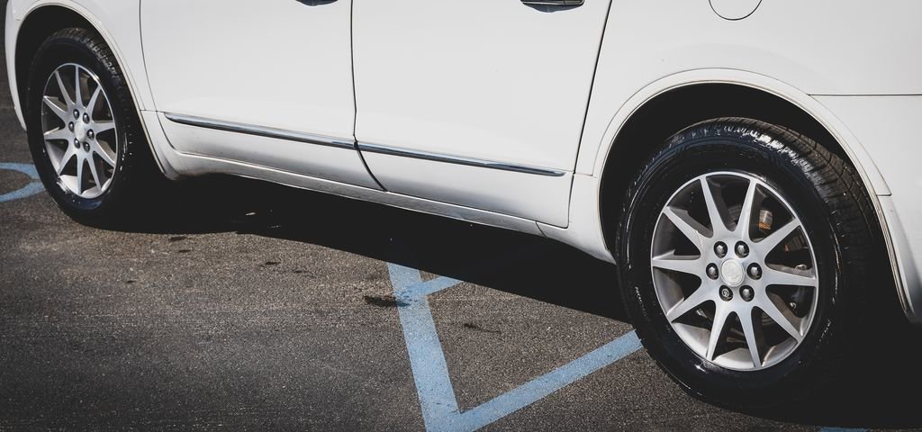 Used 2016 Buick Enclave Leather w/ Trailering Package image 7