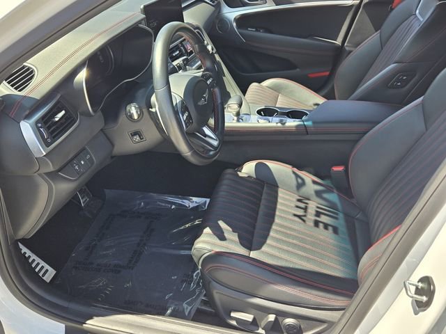 Certified 2023 Genesis G70 2.0T w/ Sport Prestige Package RWD image 10