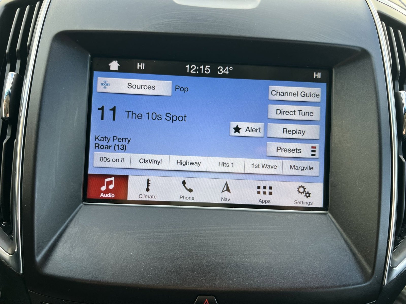 Used 2019 Ford Edge Titanium w/ Equipment Group 301A image 18