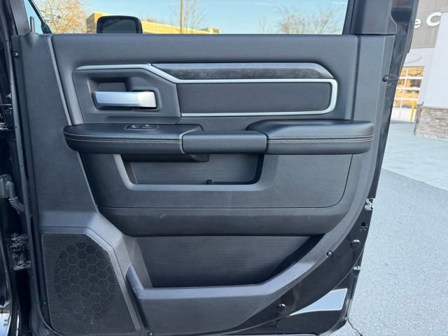 Used 2024 RAM 3500 Big Horn image 43