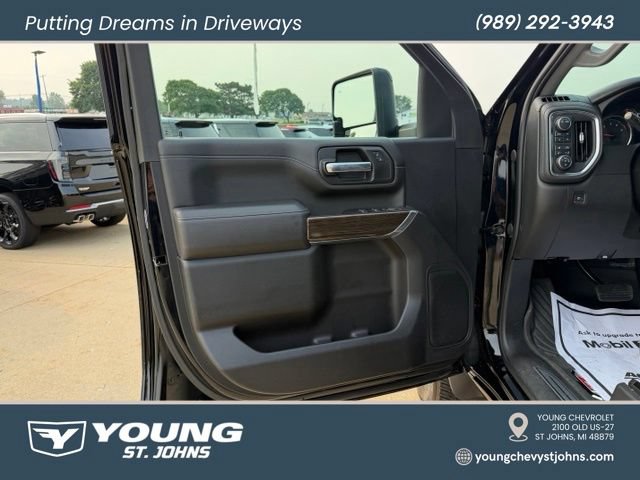 Used 2022 Chevrolet Silverado 2500 LT w/ Convenience Package AWD/4WD image 28
