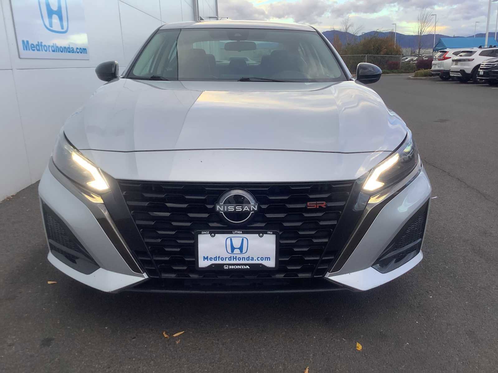 Used 2023 Nissan Altima 2.5 SR image 9