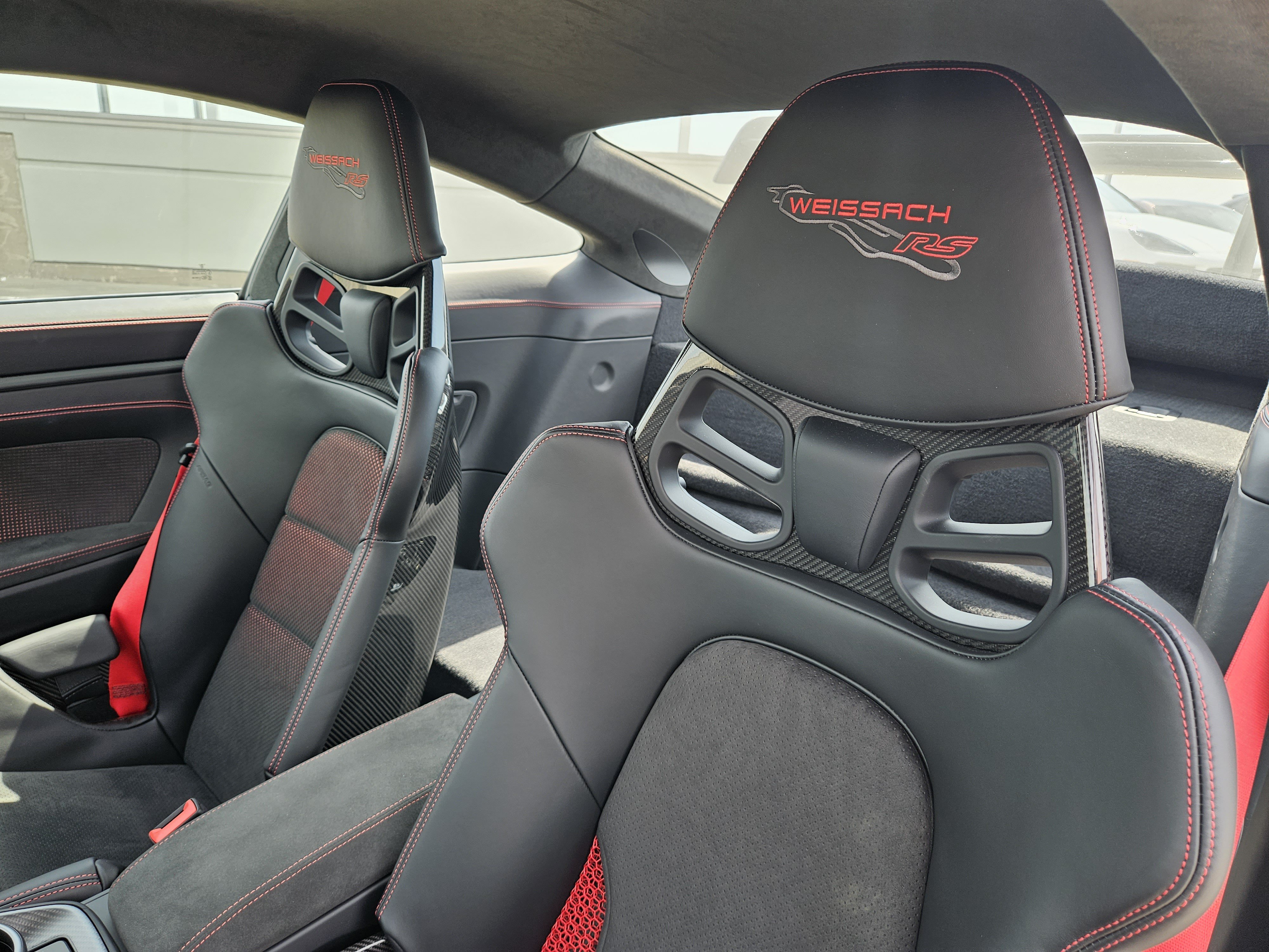 Certified 2023 Porsche 911 GT3 RS RWD image 6