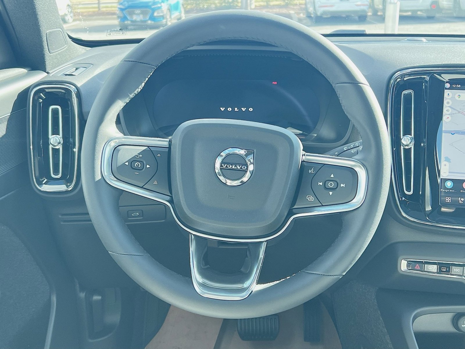 New 2026 Volvo EX40 Plus w/ Climate Package image 16