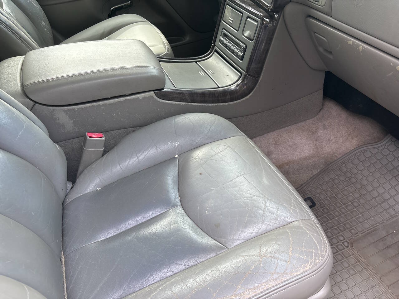 Used 2006 GMC Yukon XL Denali AWD/4WD image 8