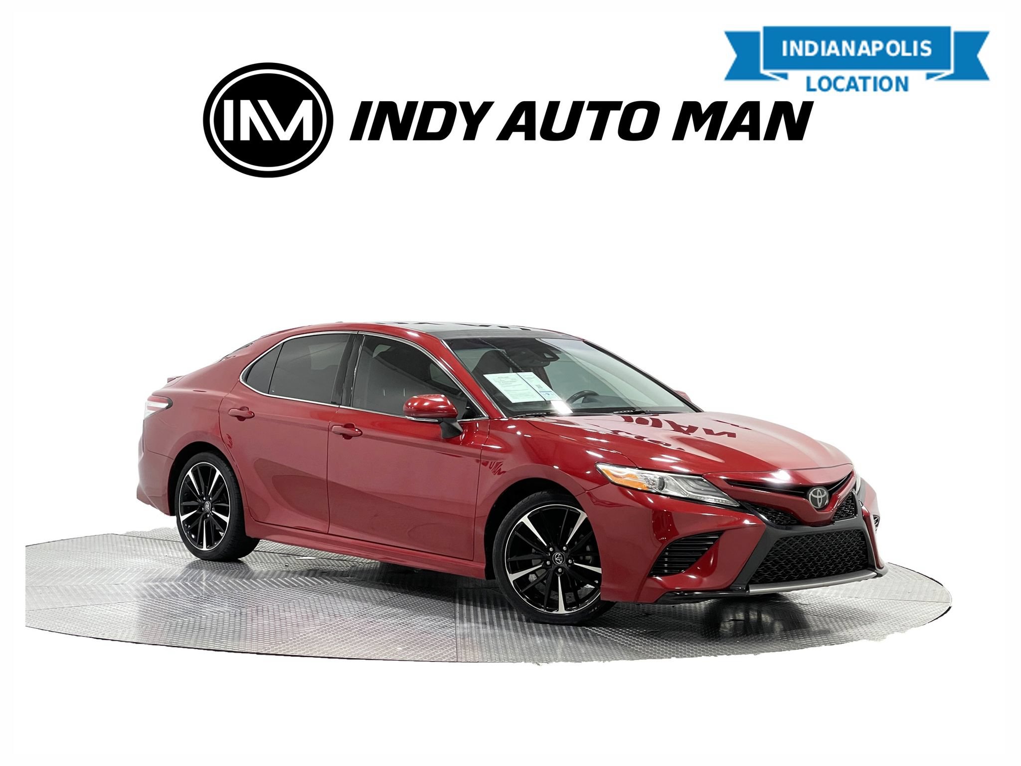 Used 2020 Toyota Camry XSE FWD image 1