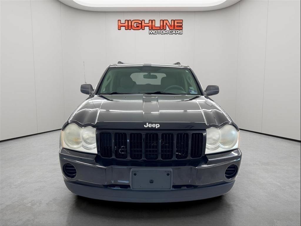 Used 2007 Jeep Grand Cherokee Laredo RWD image 2