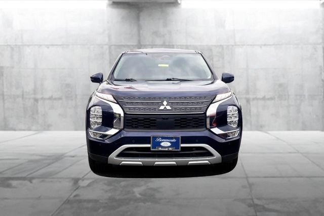 Used 2024 Mitsubishi Outlander SE FWD image 4