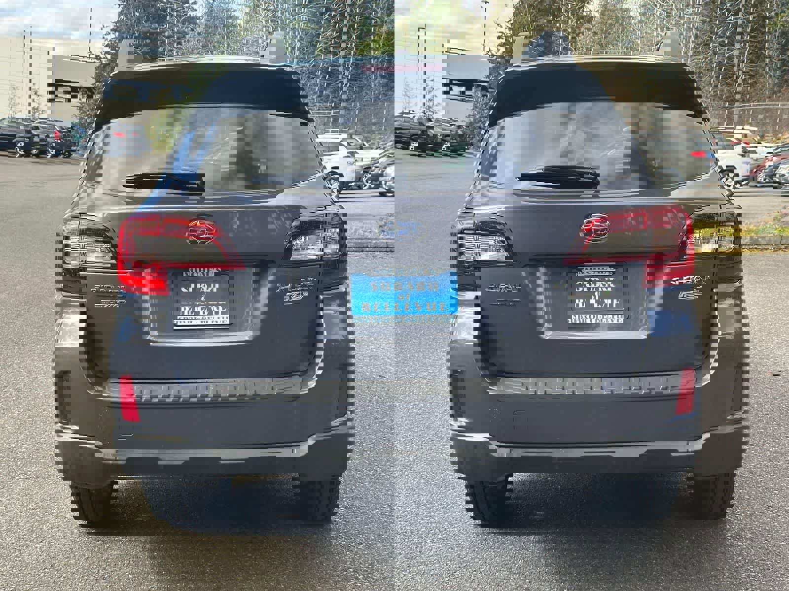 Used 2015 Subaru Outback 2.5i Premium image 4