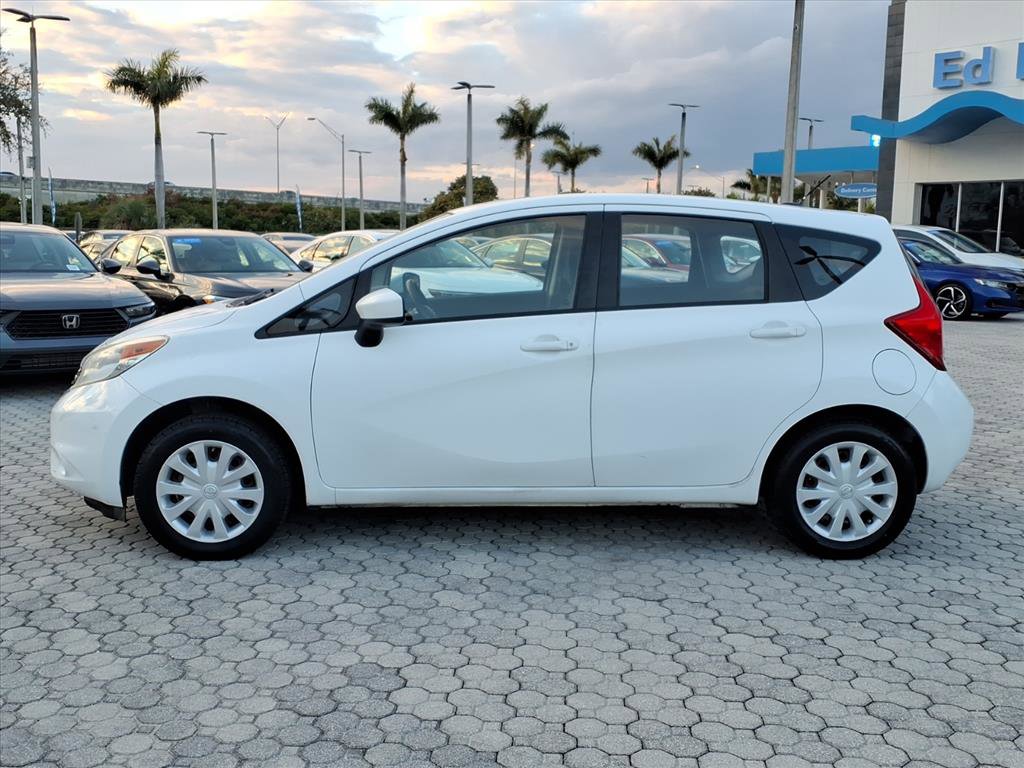 Used 2016 Nissan Versa Note SV image 4