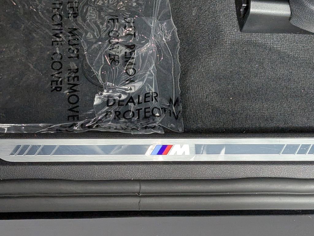 Certified 2023 BMW X5 xDrive45e w/ M Sport Package AWD/4WD image 17