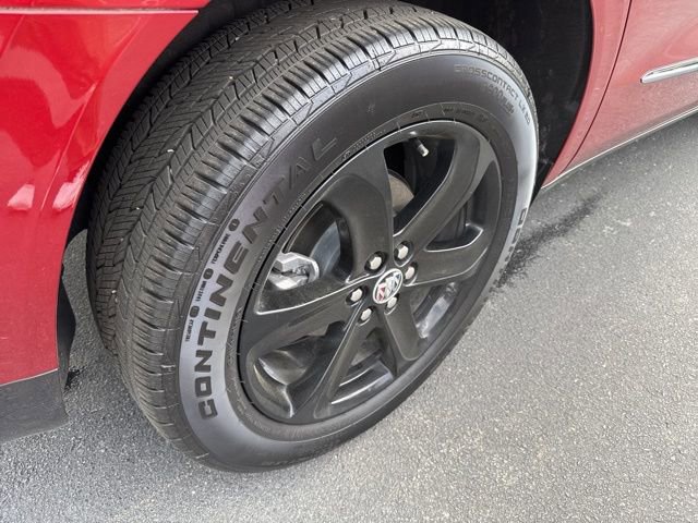 Used 2024 Buick Enclave Essence w/ Sport Touring Edition image 10