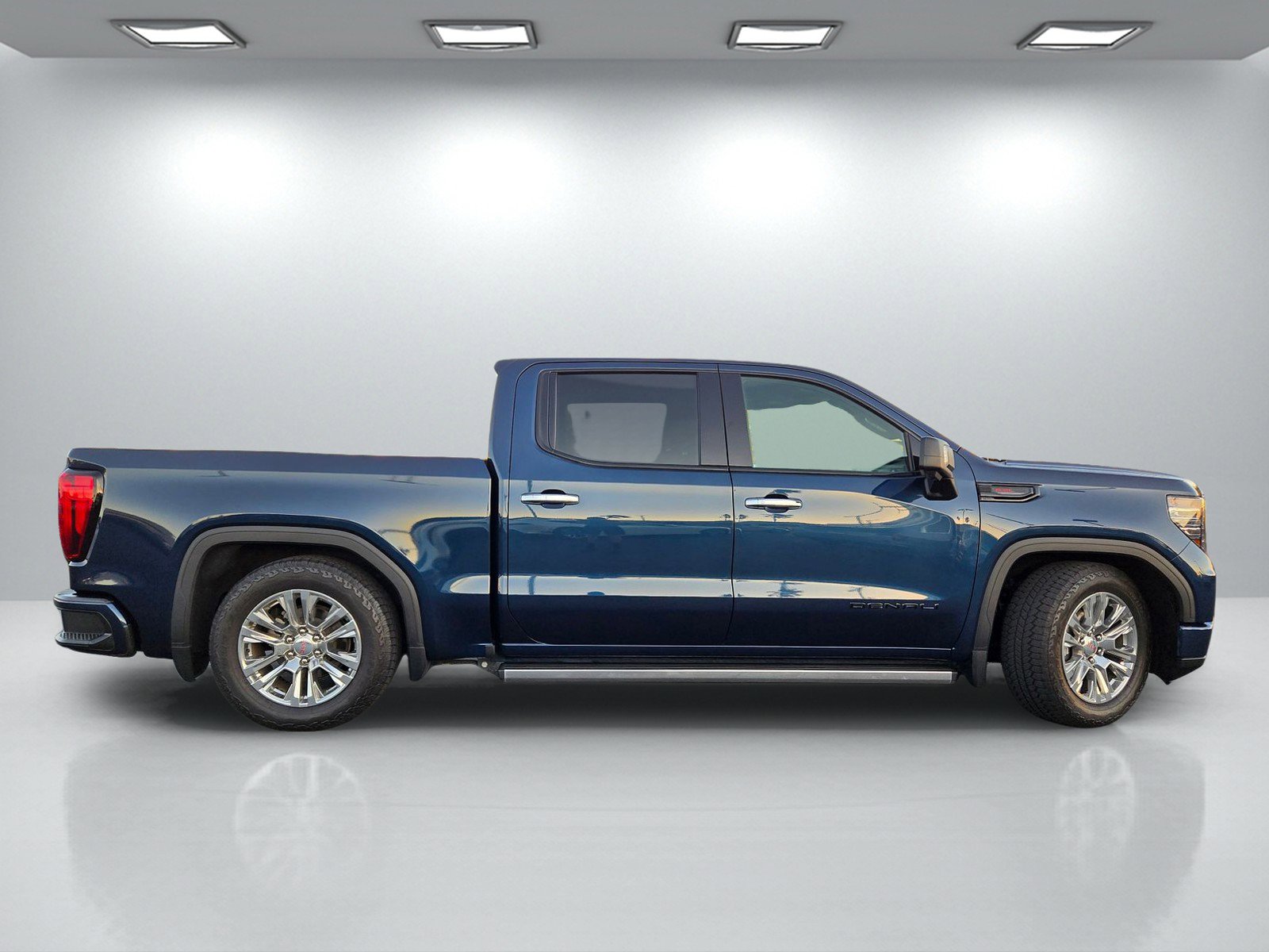 Used 2022 GMC Sierra 1500 Denali w/ Technology Package image 3