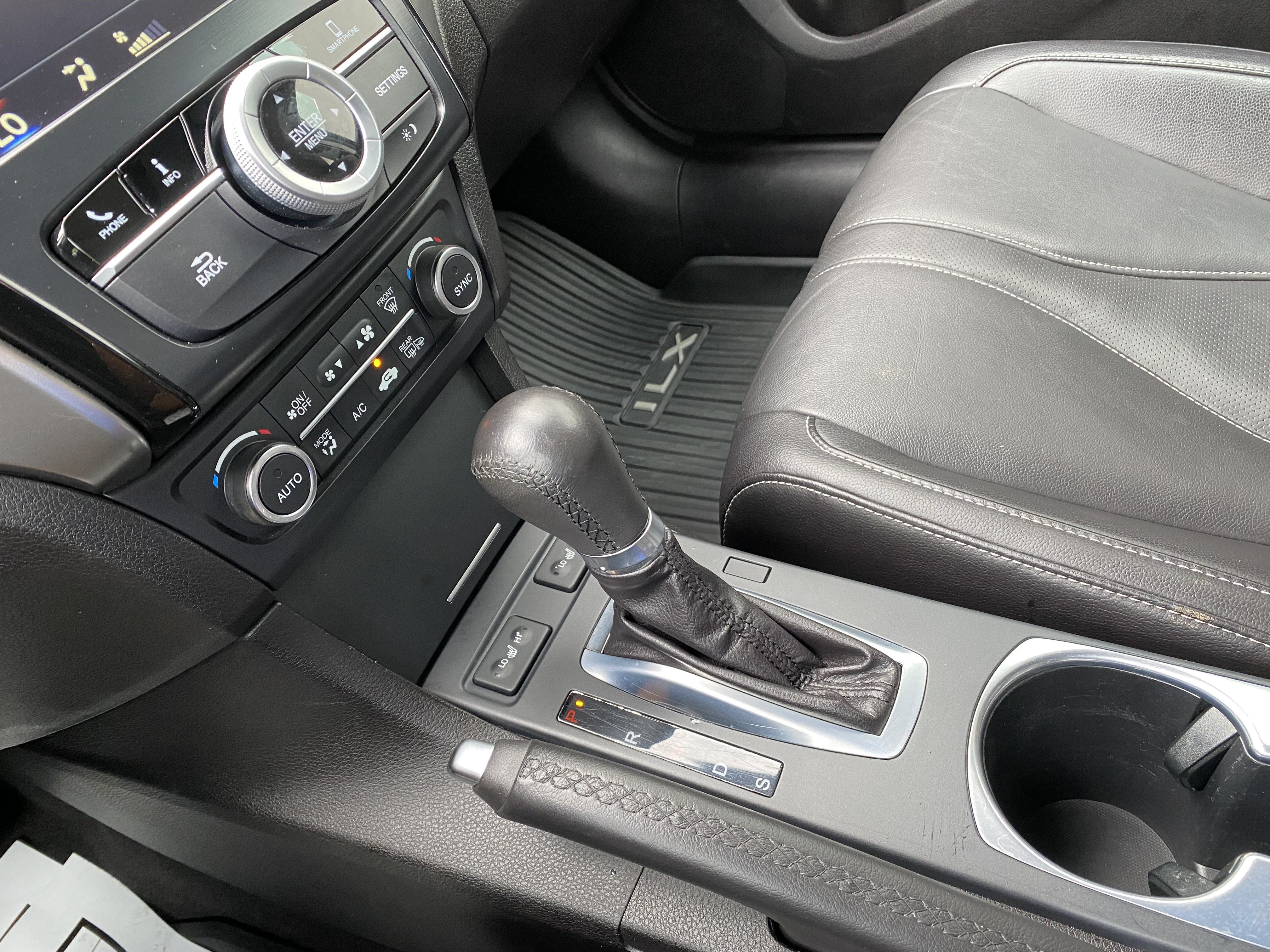 Used 2019 Acura ILX FWD image 28