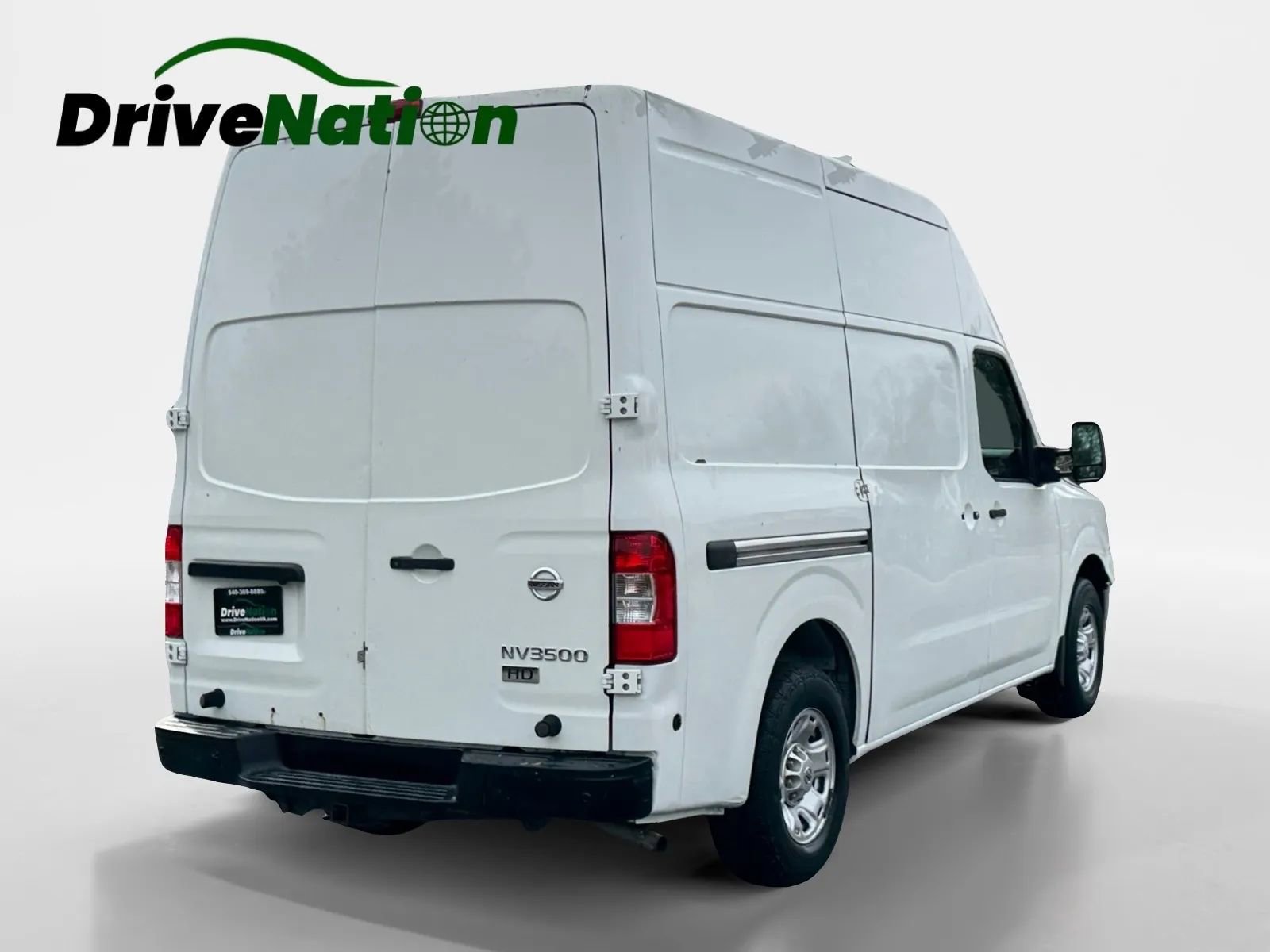 Used 2014 Nissan NV 3500 SV w/ Technology Package image 5