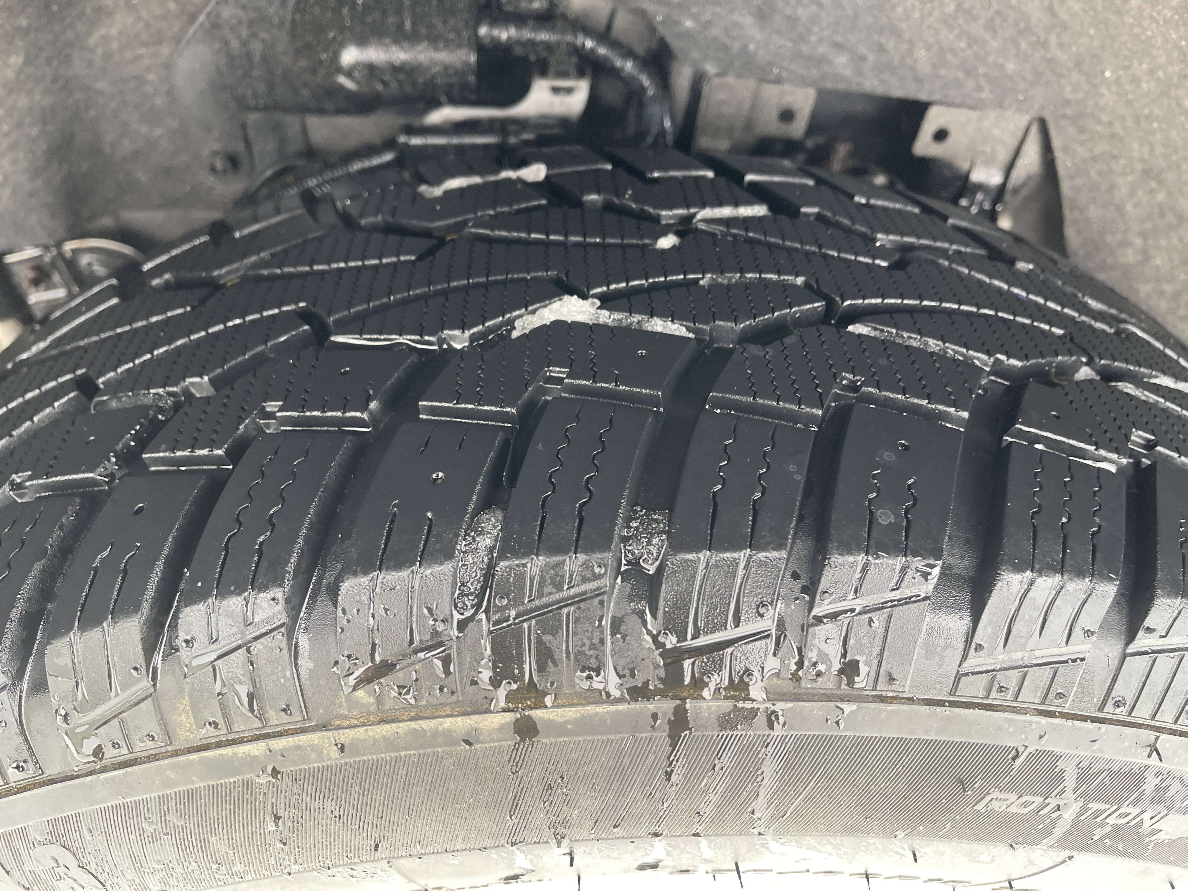 Used 2021 Nissan Rogue SV image 24