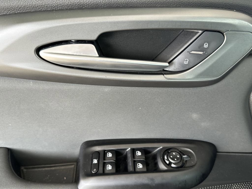 Used 2024 Alfa Romeo Tonale Veloce image 11