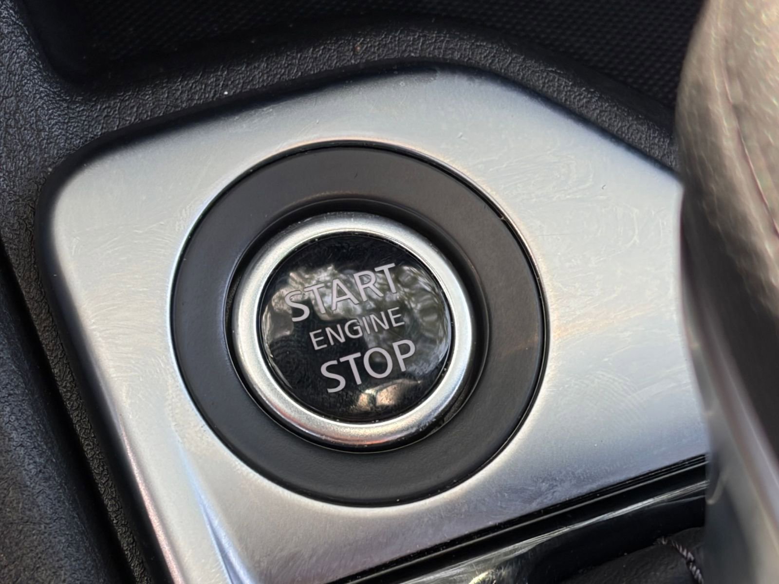 Used 2025 Nissan Sentra SV FWD image 20