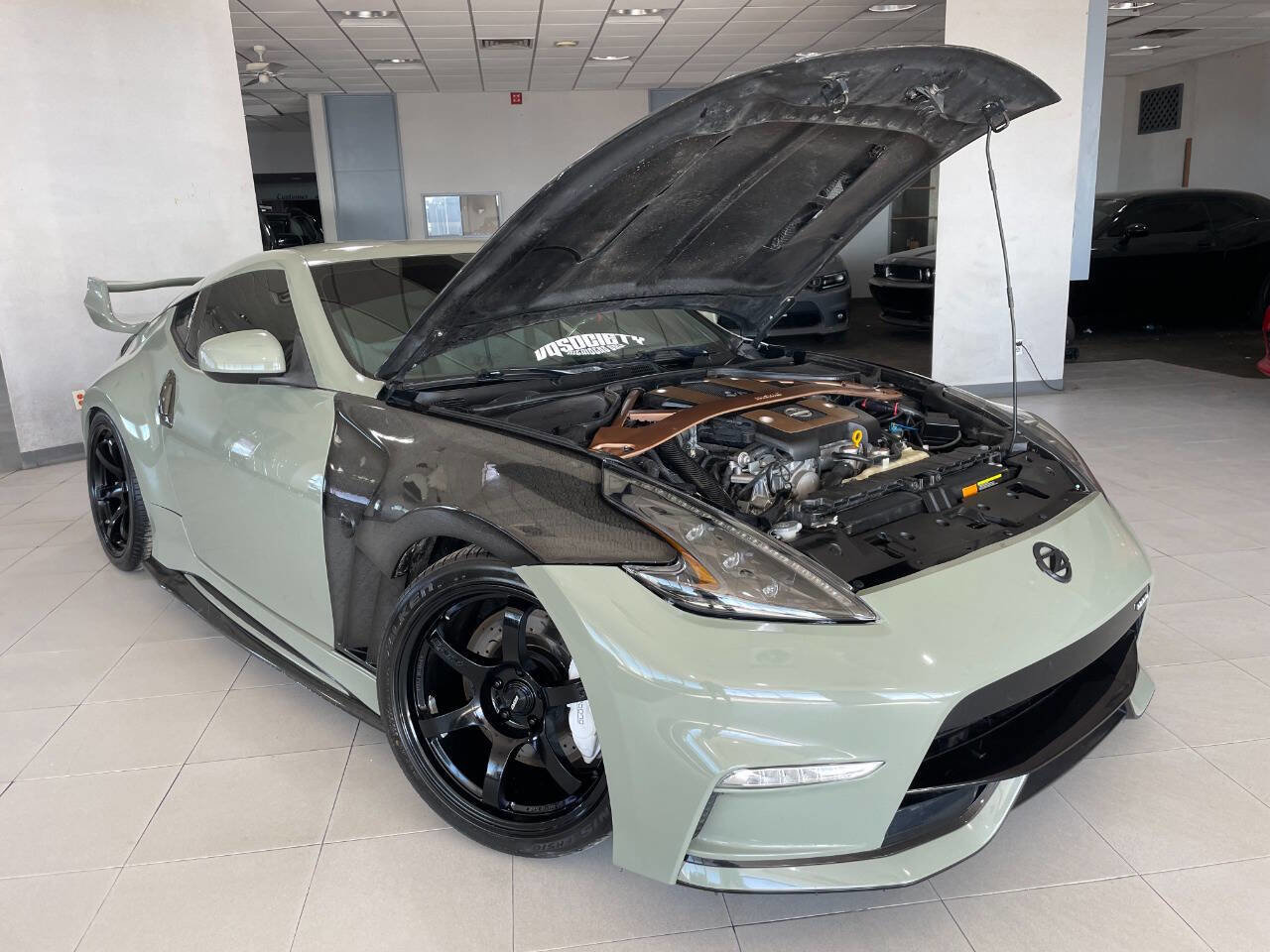 Used 2015 Nissan 370Z NISMO image 40