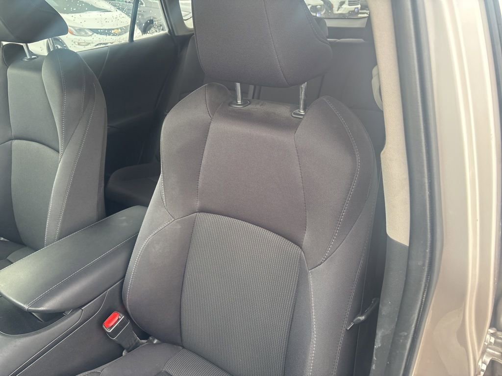 Used 2021 Toyota Venza XLE image 15