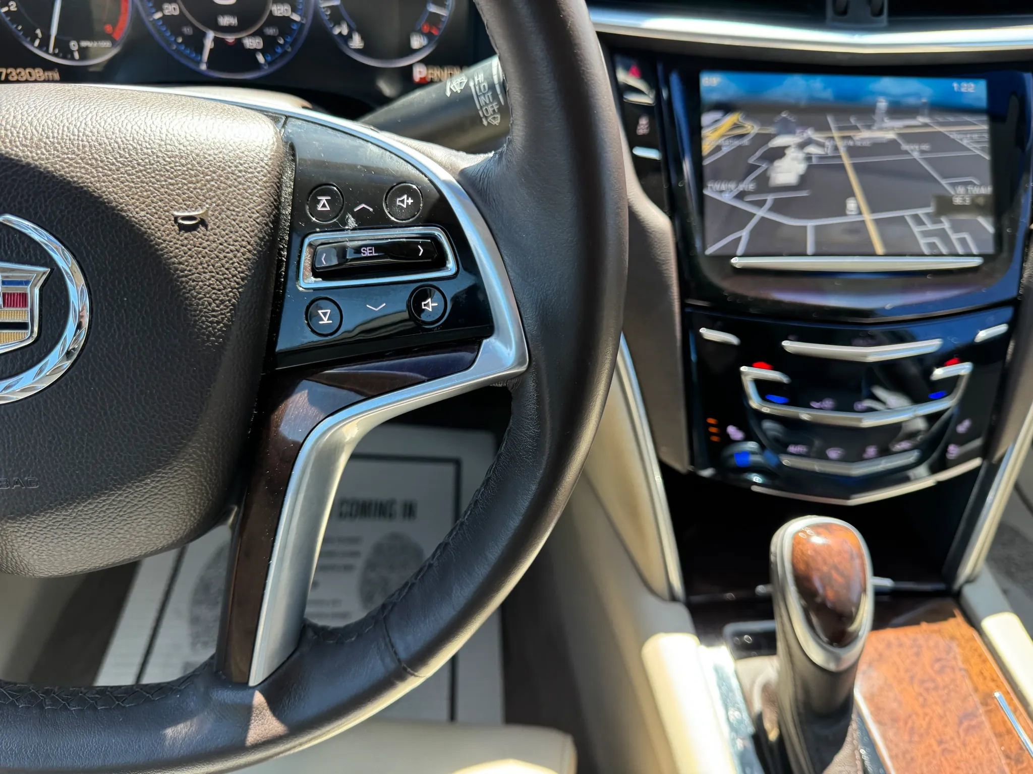 Used 2013 Cadillac XTS Premium FWD image 27