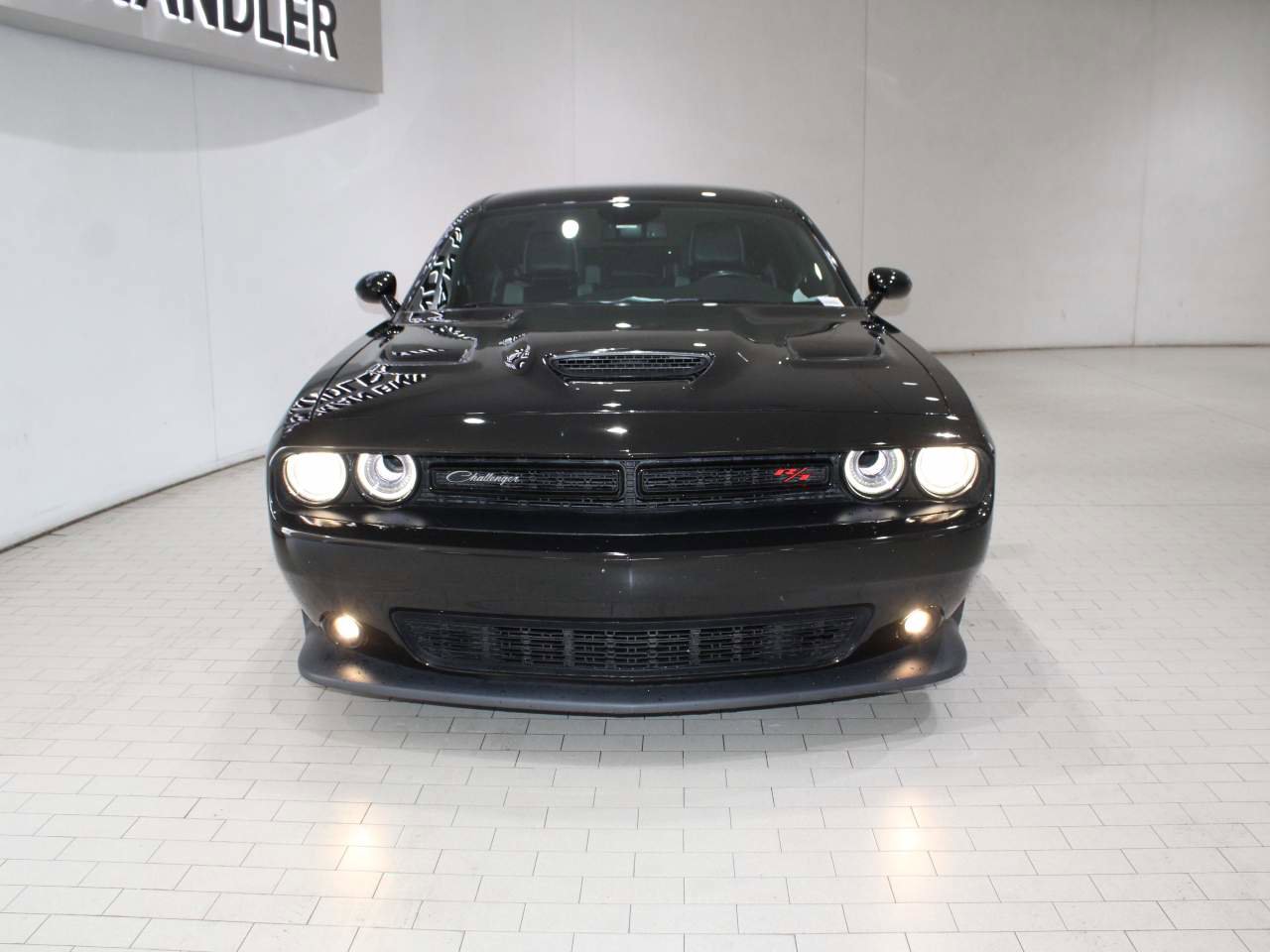 Used 2019 Dodge Challenger R/T Scat Pack w/ Scat Pack Stripe image 10