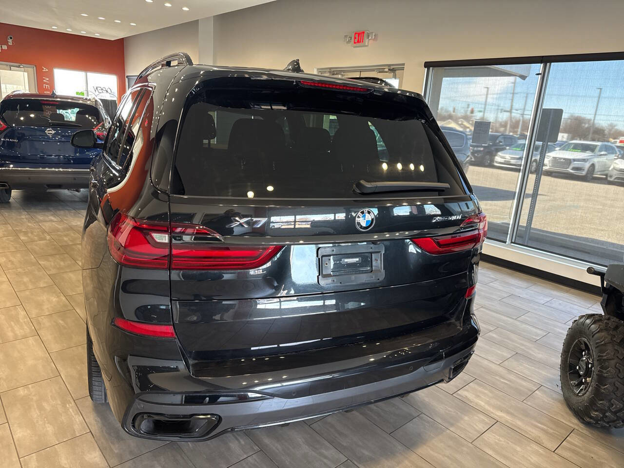 Used 2022 BMW X7 xDrive40i w/ M Sport Package image 13