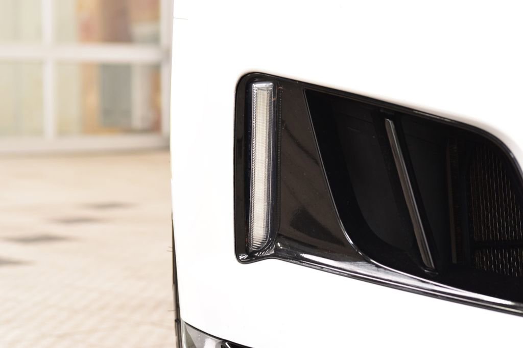 Used 2018 Chevrolet Camaro ZL1 RWD image 14