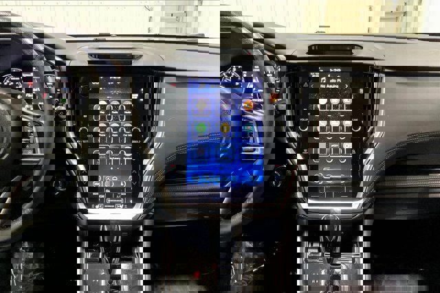 Used 2022 Subaru Outback Limited XT image 6