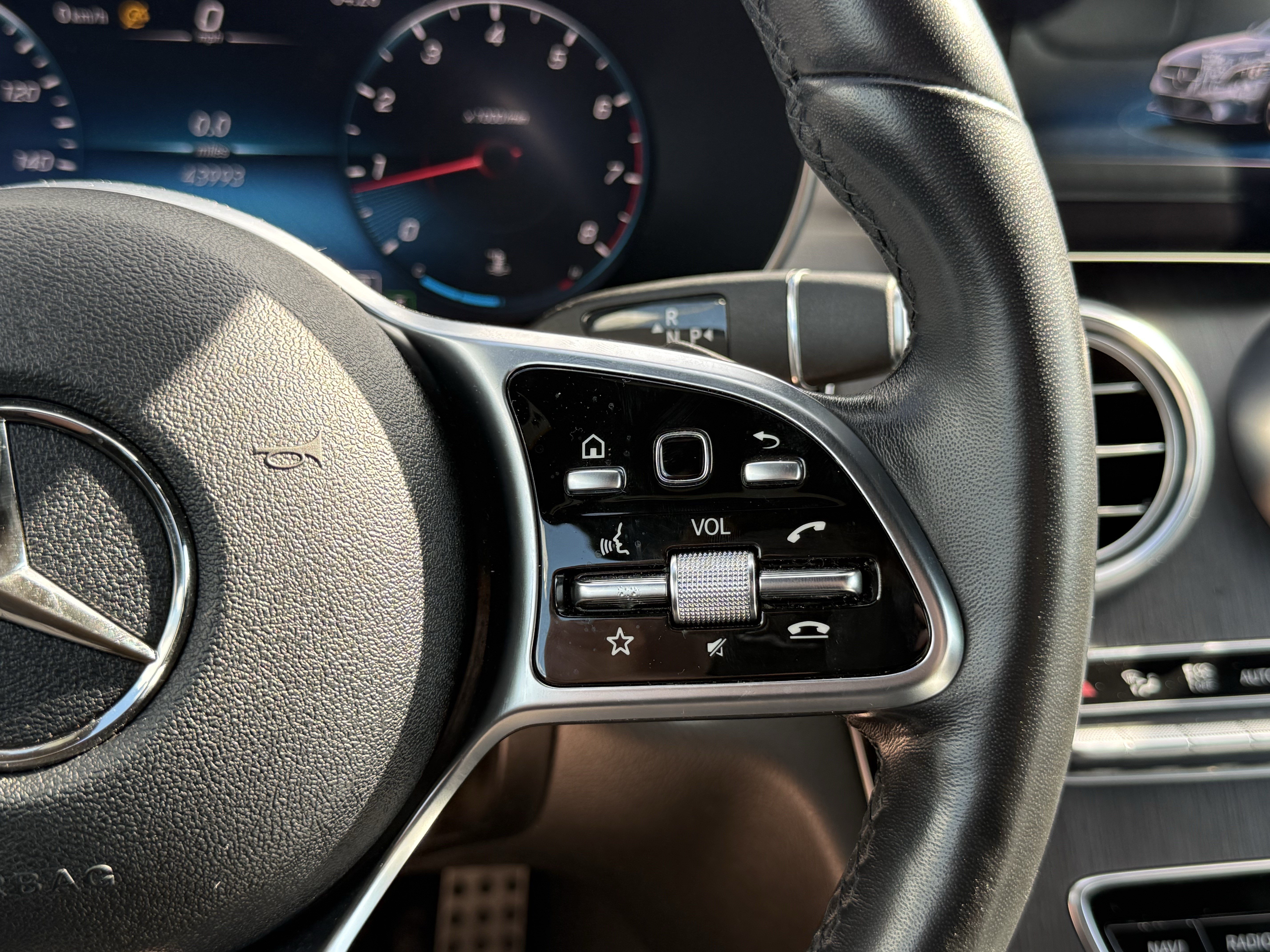 Used 2021 Mercedes-Benz C 300 Coupe image 18
