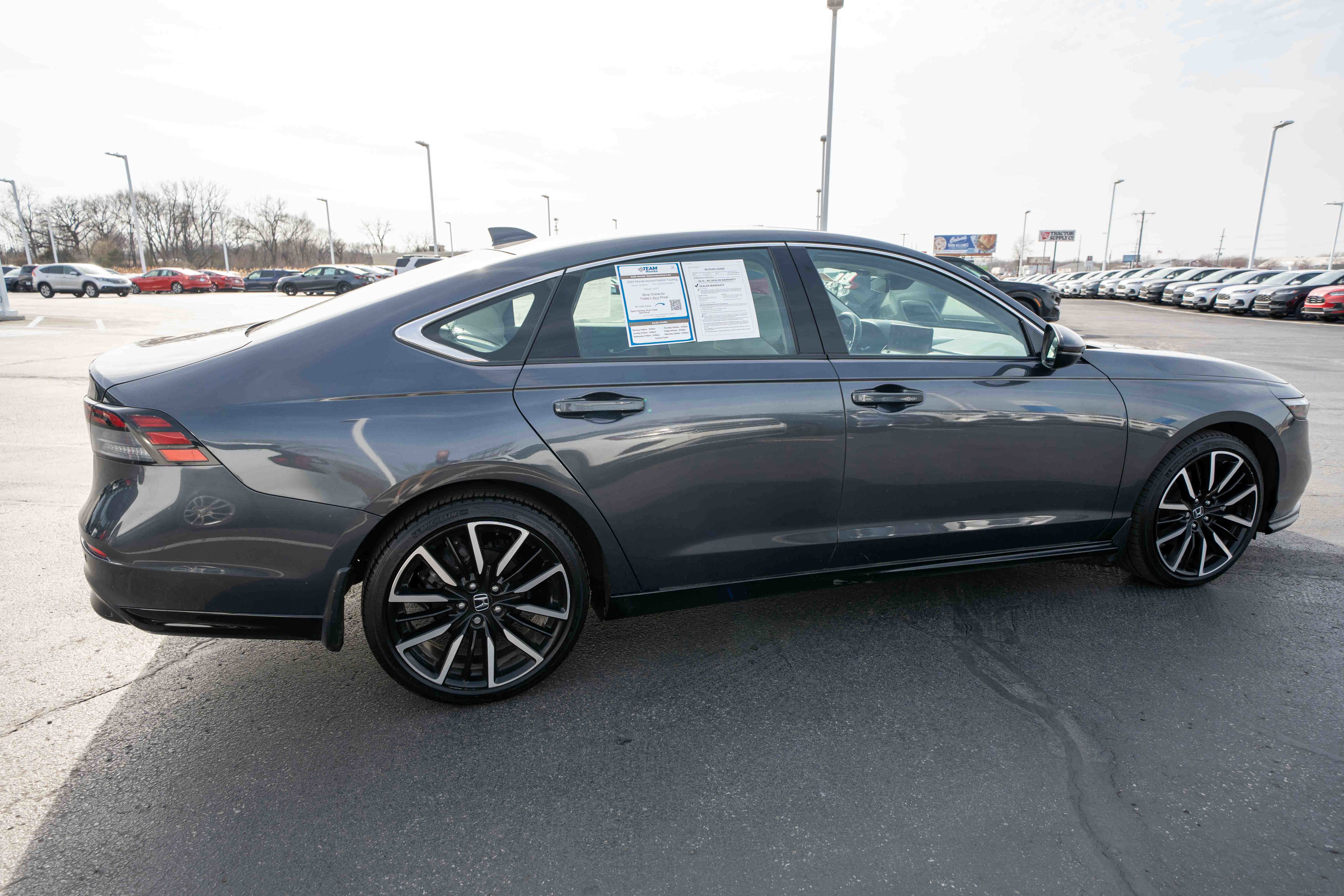 Used 2024 Honda Accord Touring image 6